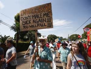Hillcrest, what's that smell - Shongweni Dump protest march